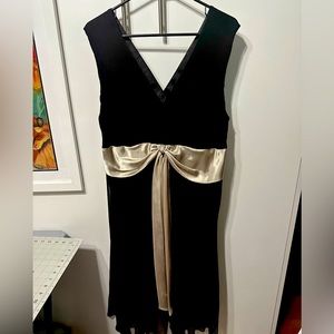 Signature by Robbie Bee Silk Black Dress Sz 16